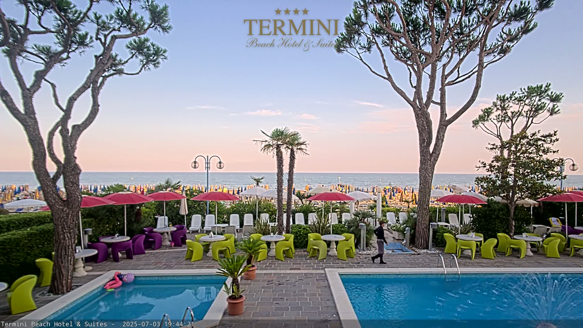 Lido di Jesolo Beach Live Cam - Venice, Veneto, Italy