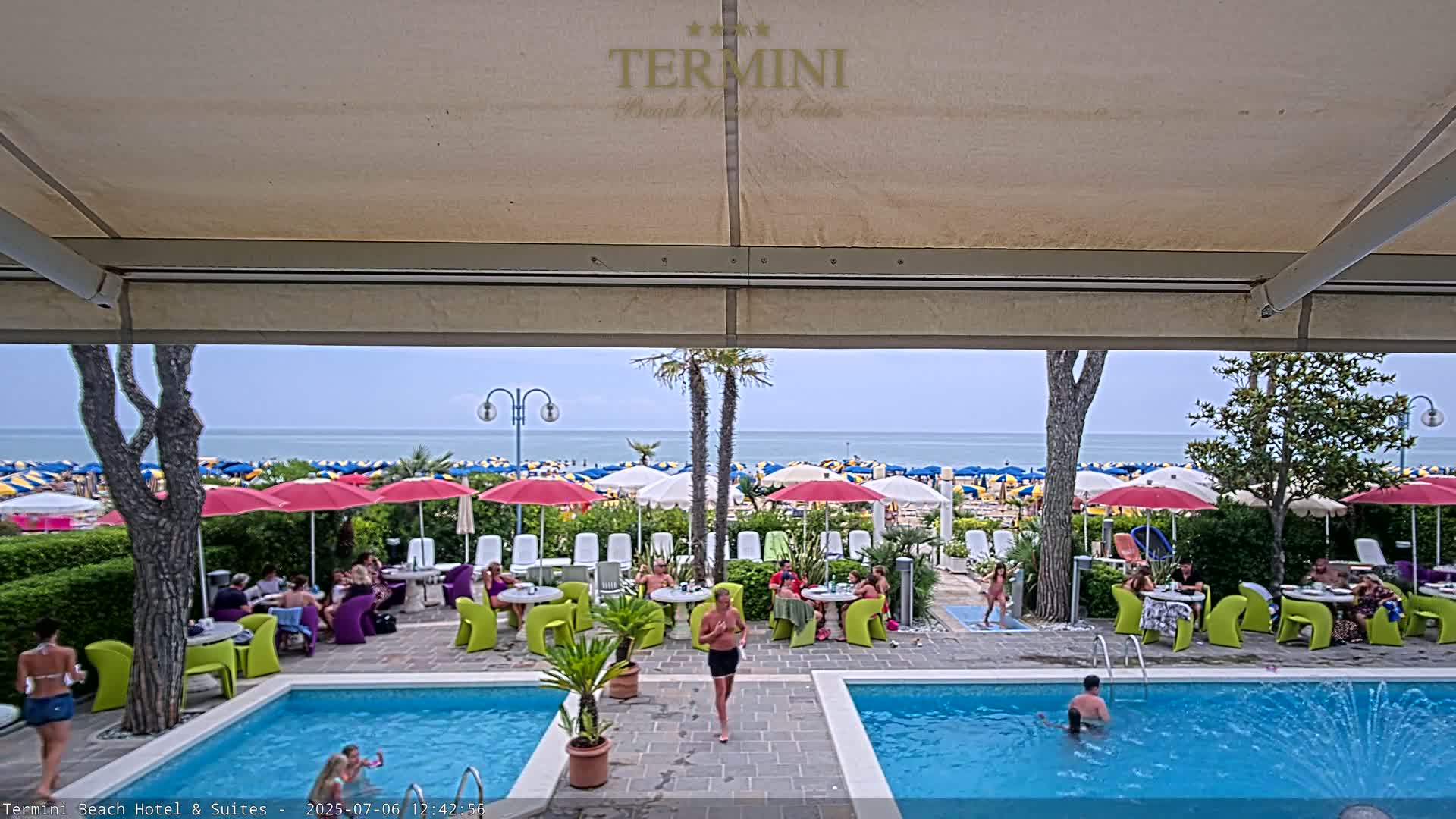 Lido di Jesolo Beach Live Cam - Venice, Veneto, Italy