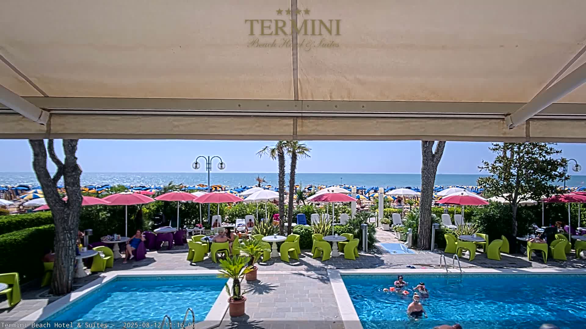 Lido di Jesolo Beach Live Cam - Venice, Veneto, Italy