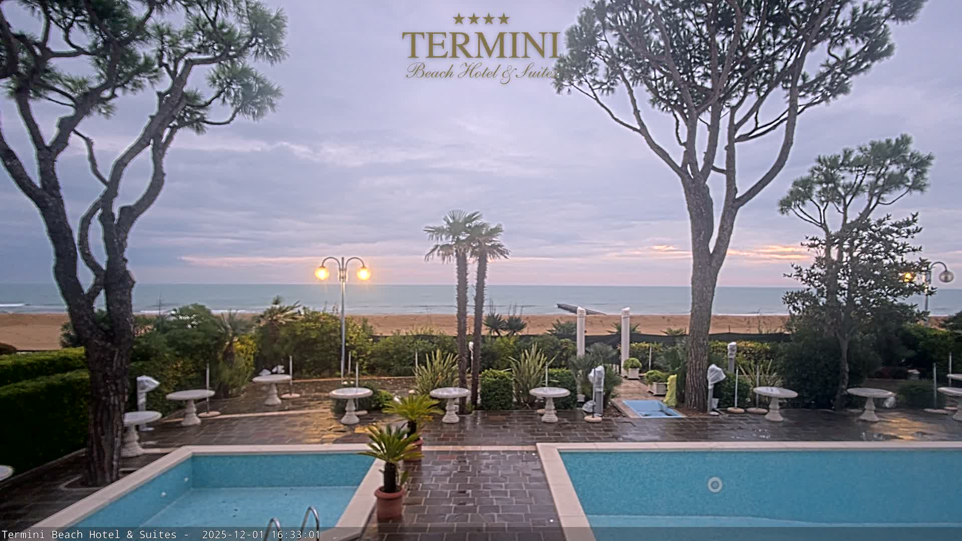 Lido di Jesolo Beach Live Cam - Venice, Veneto, Italy