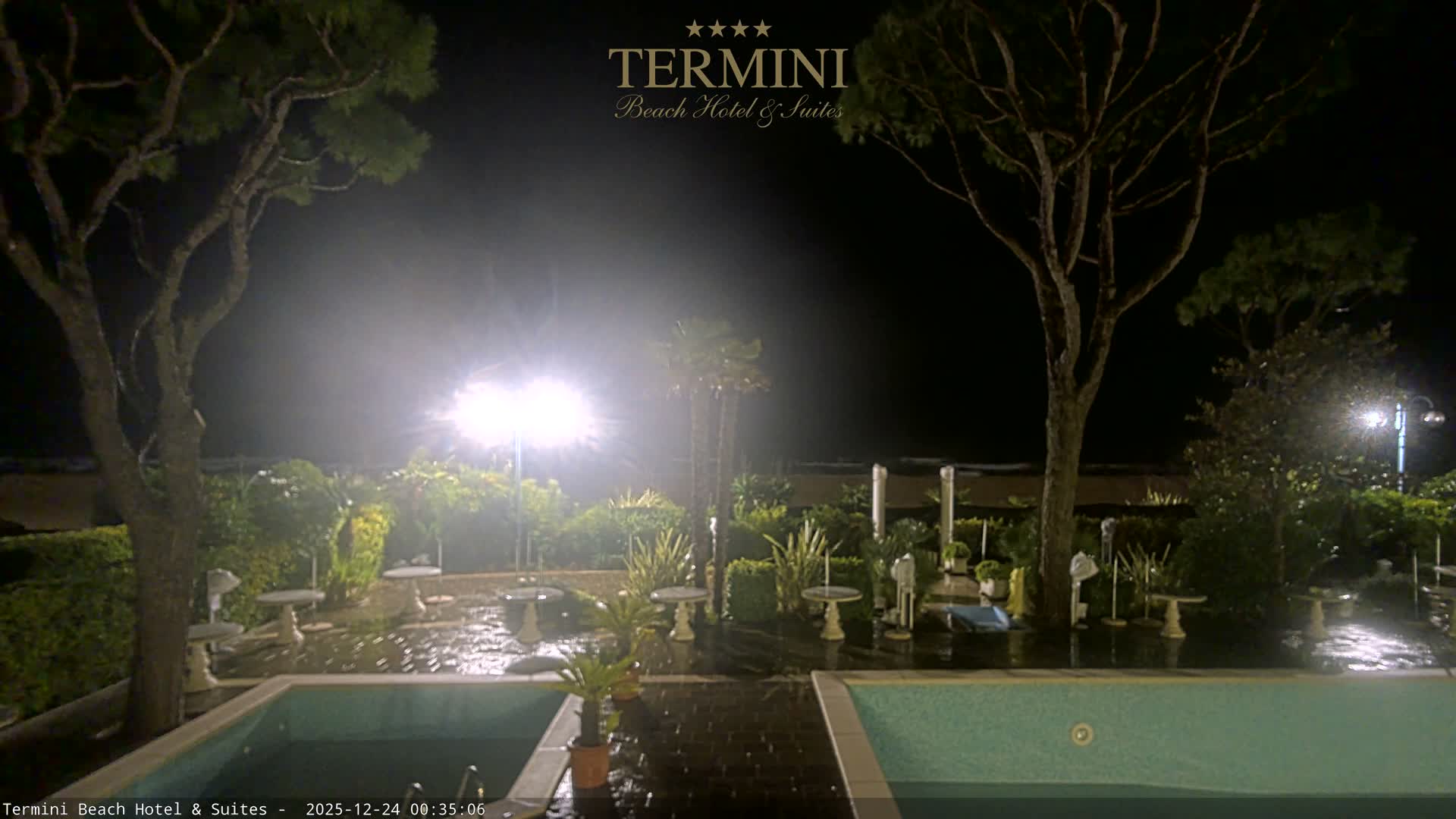 Lido di Jesolo Beach Live Cam - Venice, Veneto, Italy