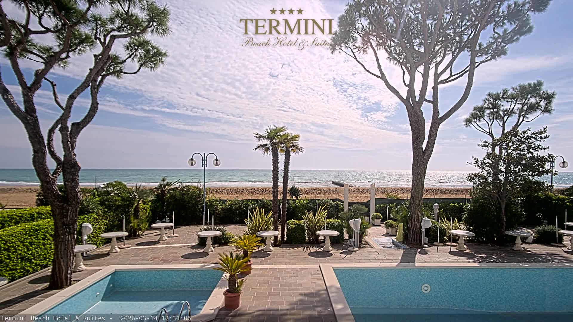 Lido di Jesolo Beach Live Cam - Venice, Veneto, Italy