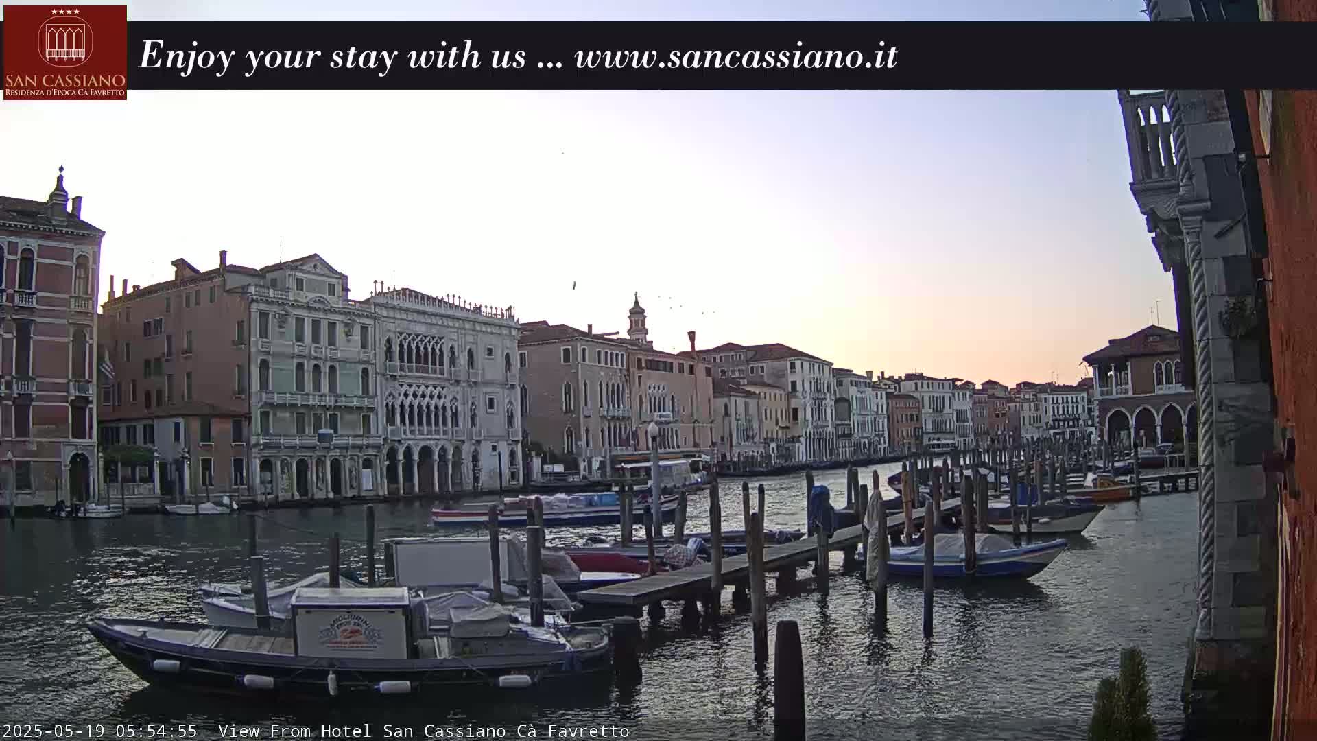 View of Grand Canal, Venice Live Cam - Veneto, Italy