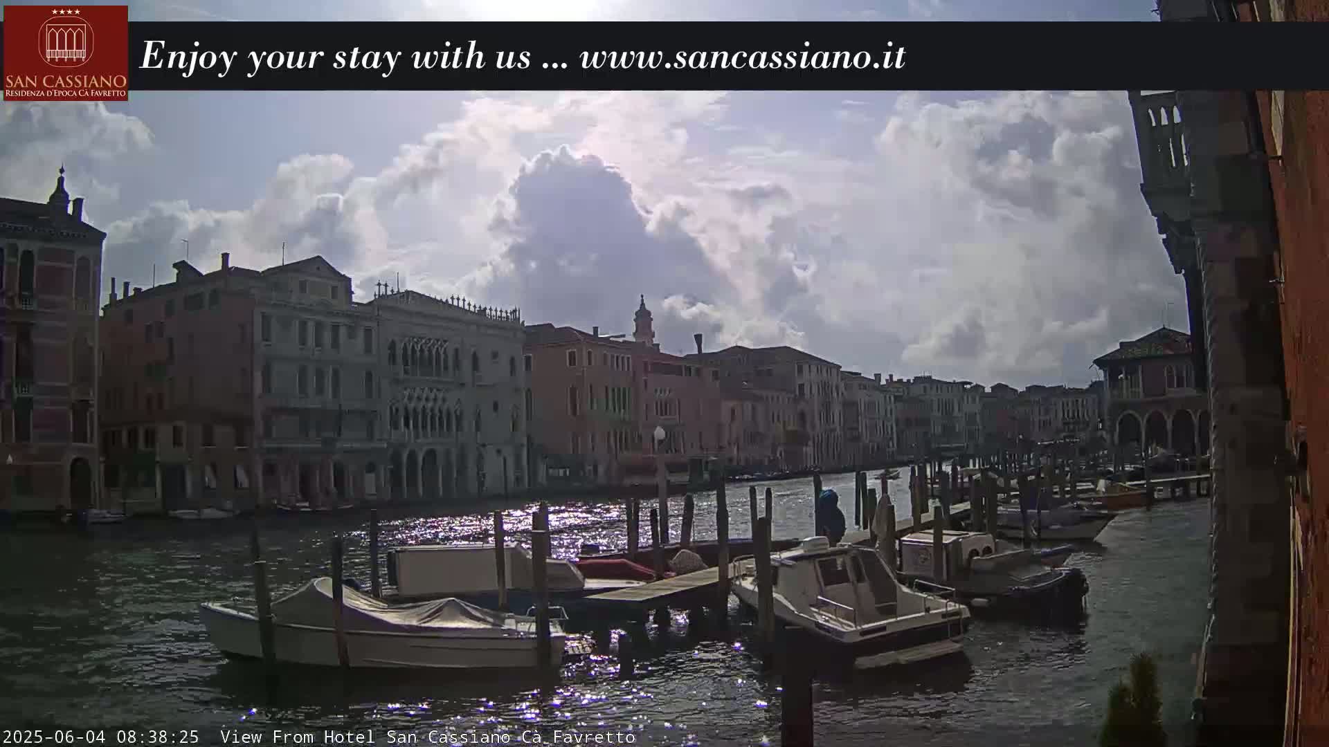 View of Grand Canal, Venice Live Cam - Veneto, Italy