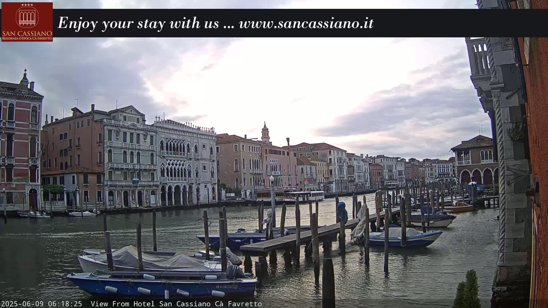 View of Grand Canal, Venice Live Cam - Veneto, Italy