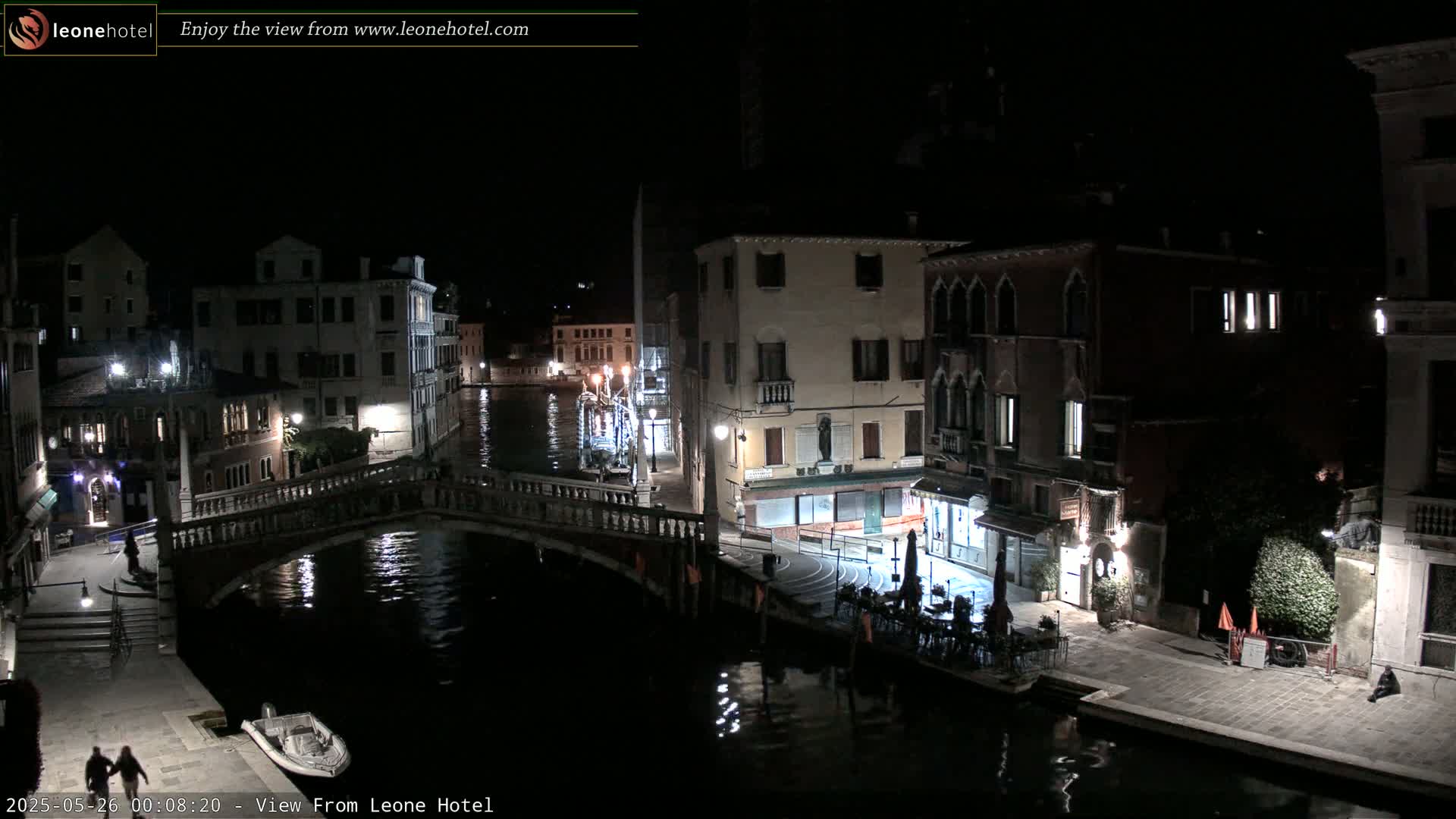 Venice, Canal of Cannaregio , Ponte delle Guglie Bridge Live Cam - Venice, Veneto, Italy