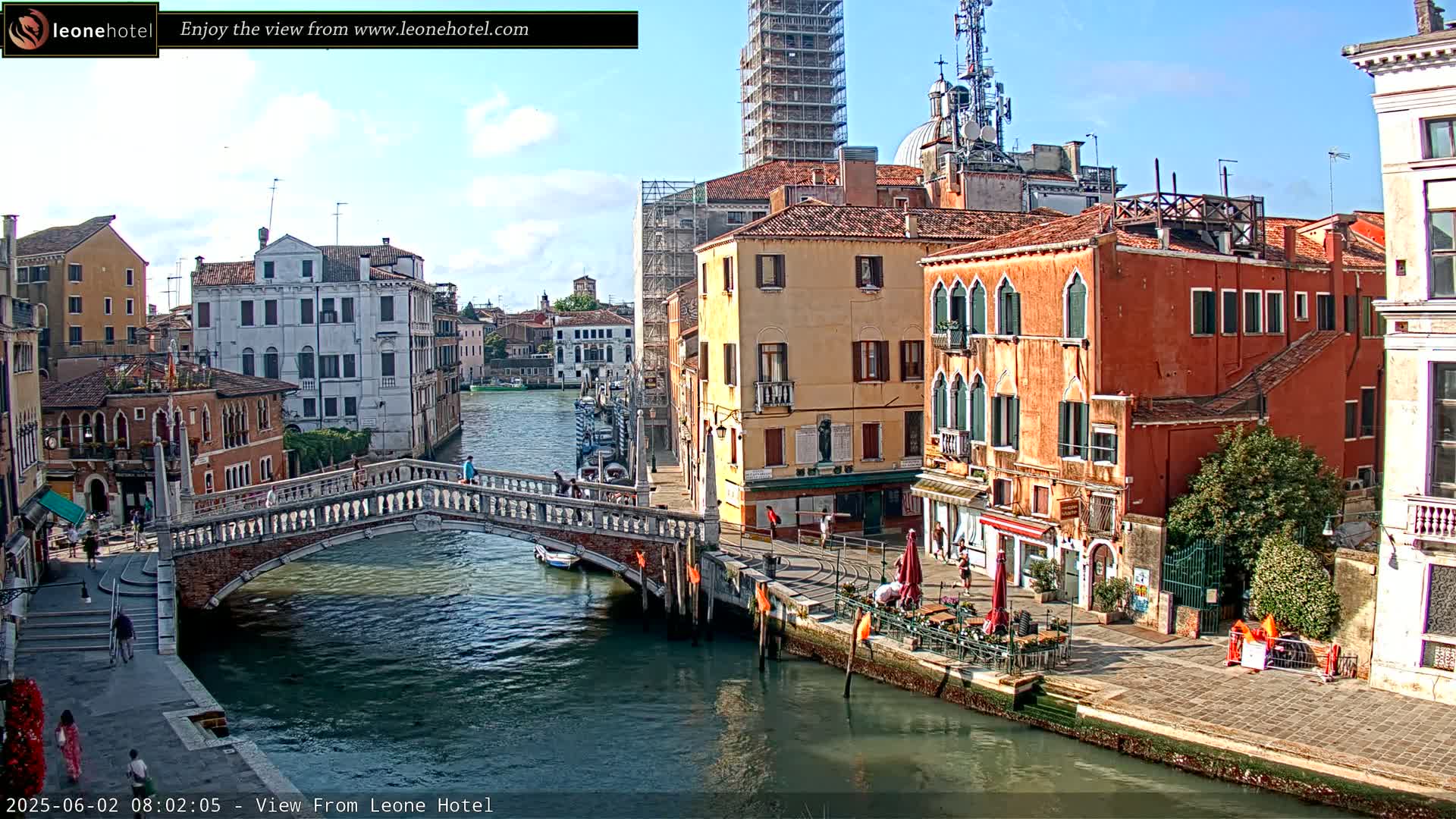 Venice, Canal of Cannaregio , Ponte delle Guglie Bridge Live Cam - Venice, Veneto, Italy