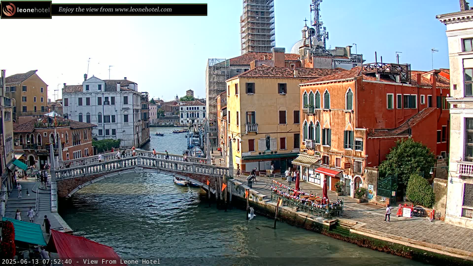 Venice, Canal of Cannaregio , Ponte delle Guglie Bridge Live Cam - Veneto, Italy