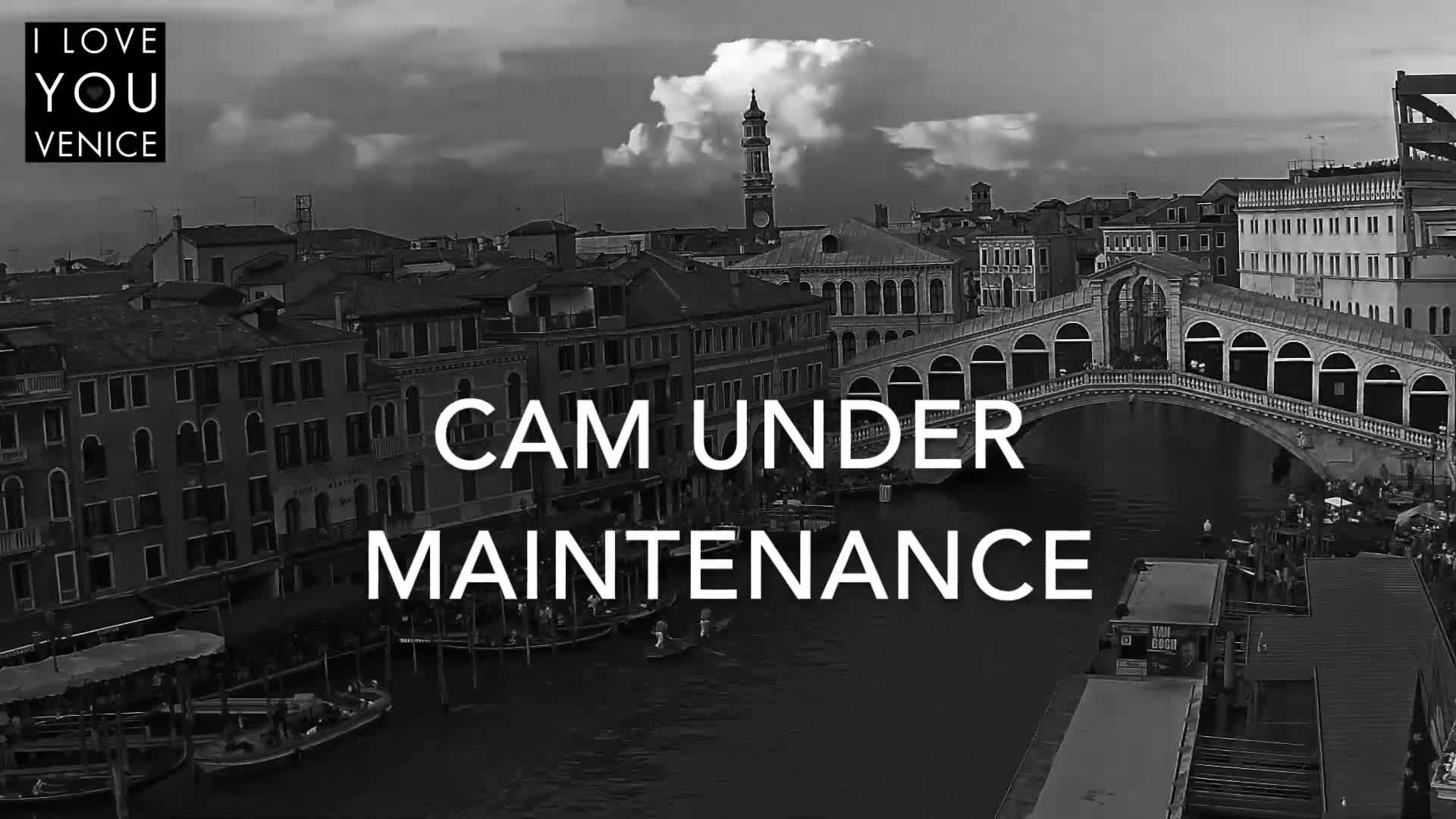 Venice, Canal of Cannaregio , Ponte delle Guglie Bridge Live Cam - Veneto, Italy