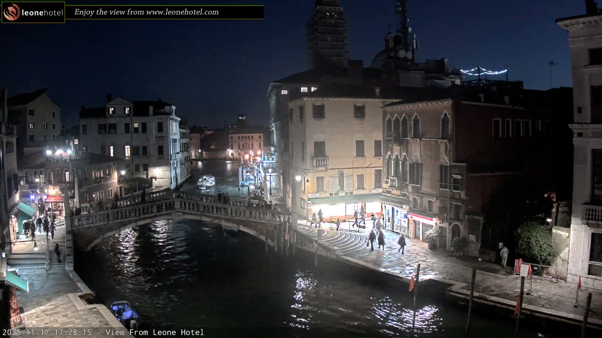 Venice, Canal of Cannaregio , Ponte delle Guglie Bridge Live Cam - Venice, Veneto, Italy