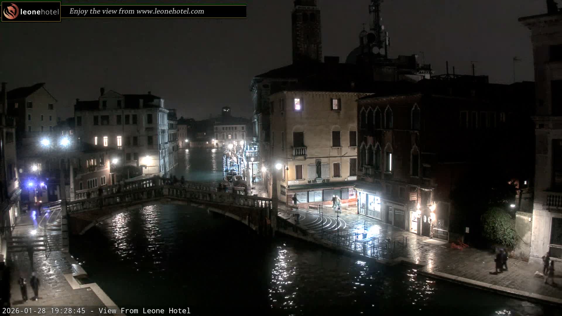 Venice, Canal of Cannaregio , Ponte delle Guglie Bridge Live Cam - Venice, Veneto, Italy