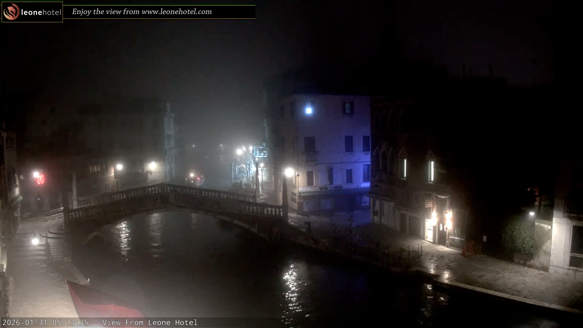 Venice, Canal of Cannaregio , Ponte delle Guglie Bridge Live Cam - Venice, Veneto, Italy