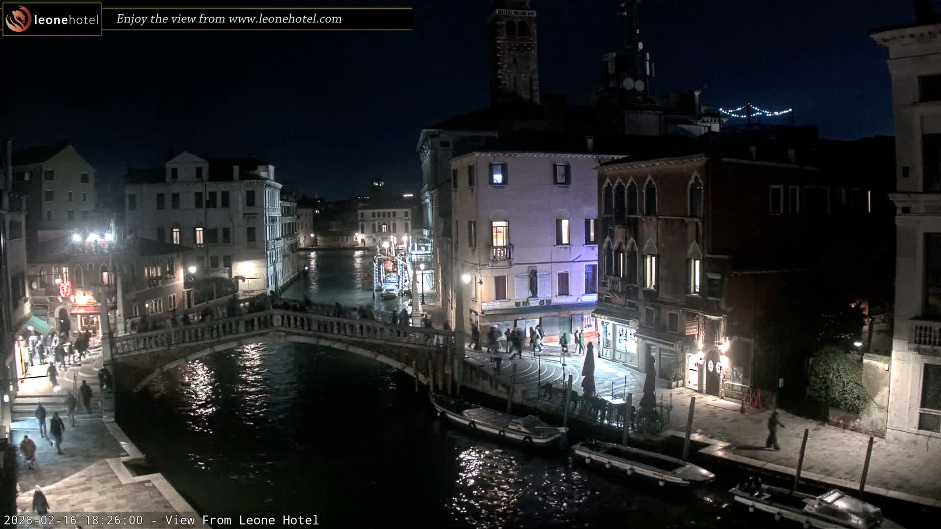 Venice, Canal of Cannaregio , Ponte delle Guglie Bridge Live Cam - Venice, Veneto, Italy