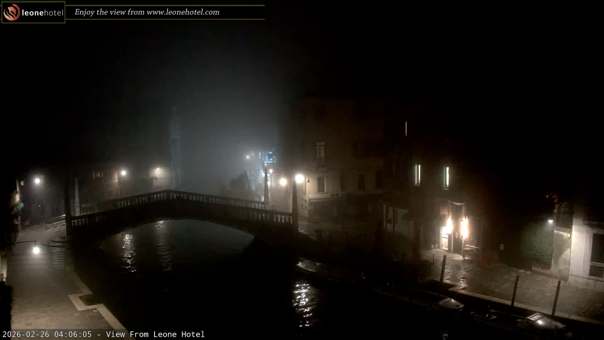 Venice, Canal of Cannaregio , Ponte delle Guglie Bridge Live Cam - Venice, Veneto, Italy