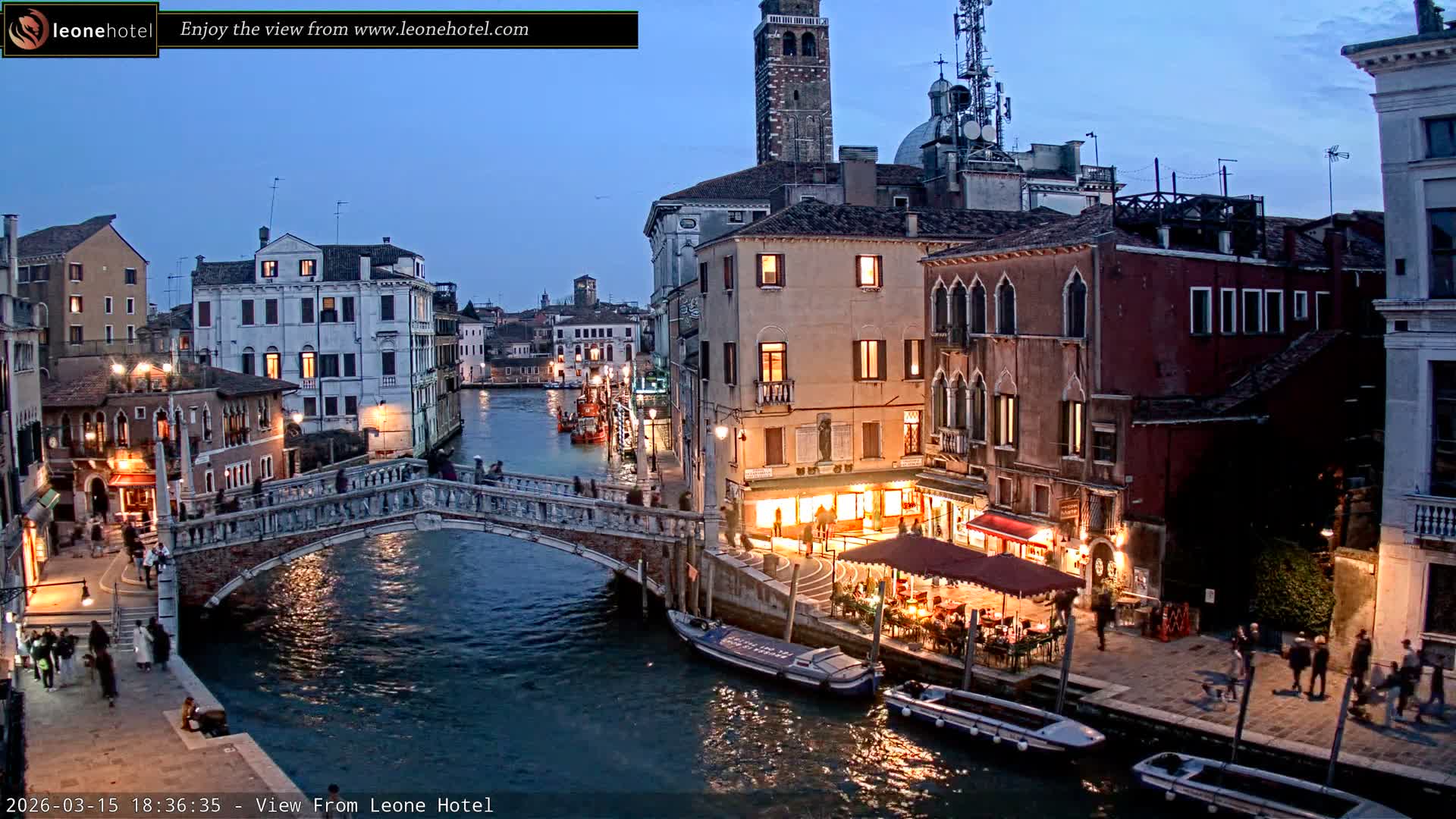 Venice, Canal of Cannaregio , Ponte delle Guglie Bridge Live Cam - Venice, Veneto, Italy