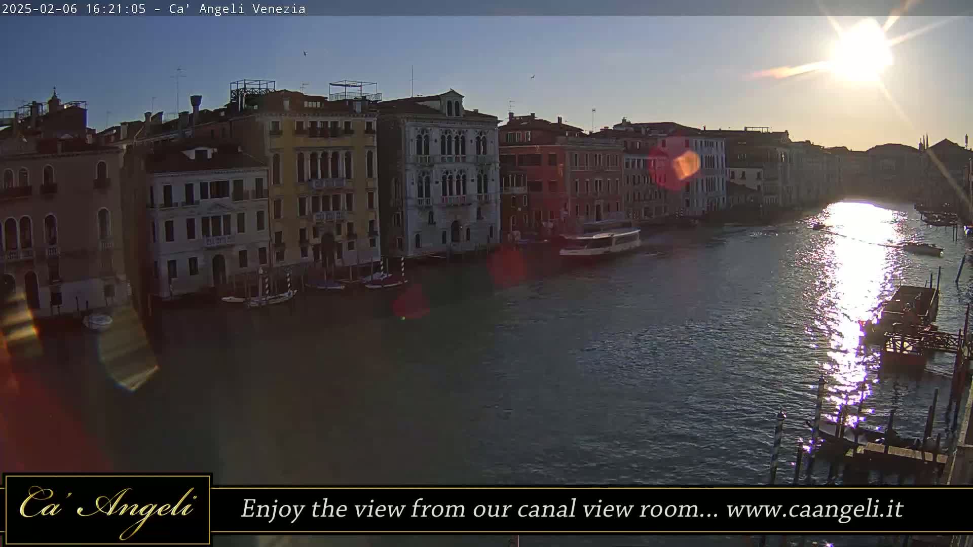 Grand Canal in Venezia Panaromic Live Cam - Venice, Veneto, Italy