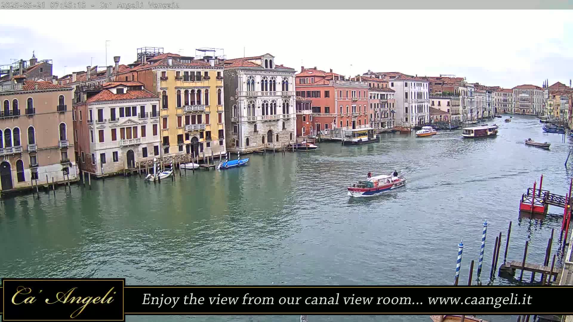 Grand Canal in Venezia Panaromic Live Cam - Venice, Veneto, Italy