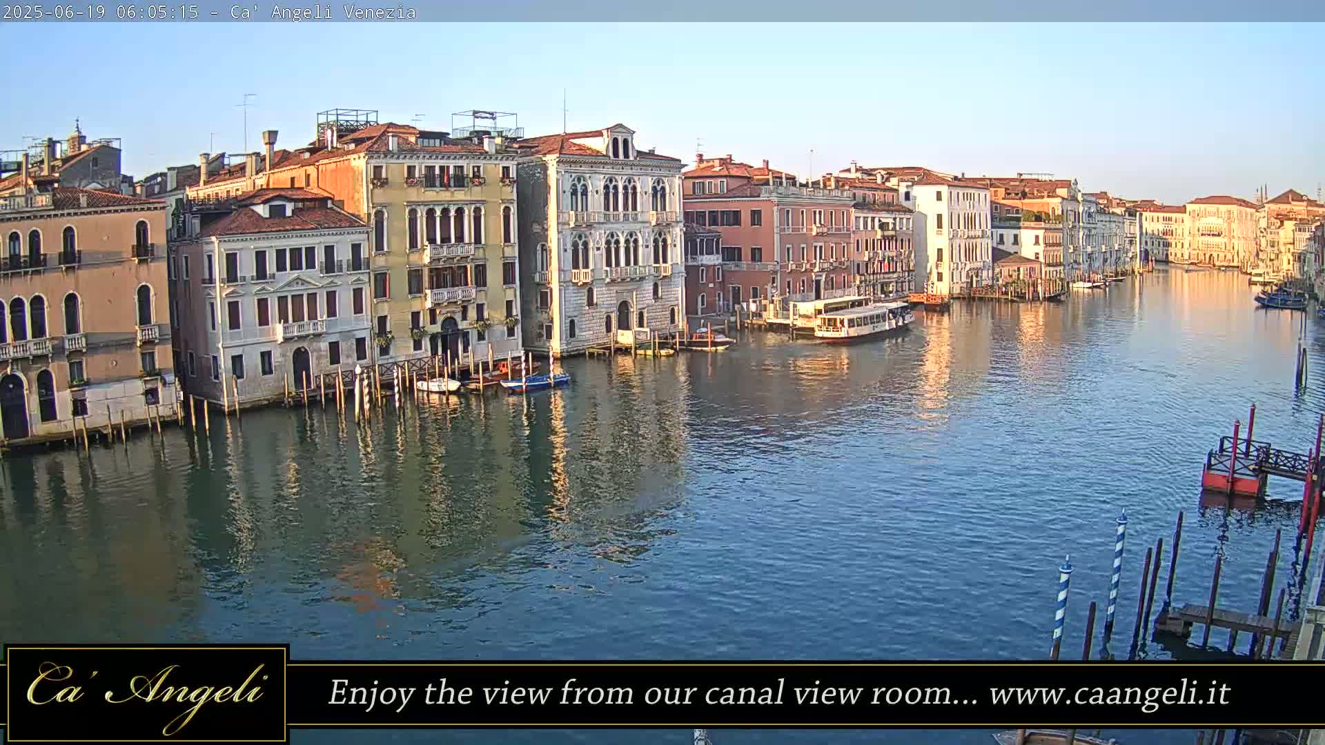 Grand Canal in Venezia Panaromic Live Cam - Venice, Veneto, Italy