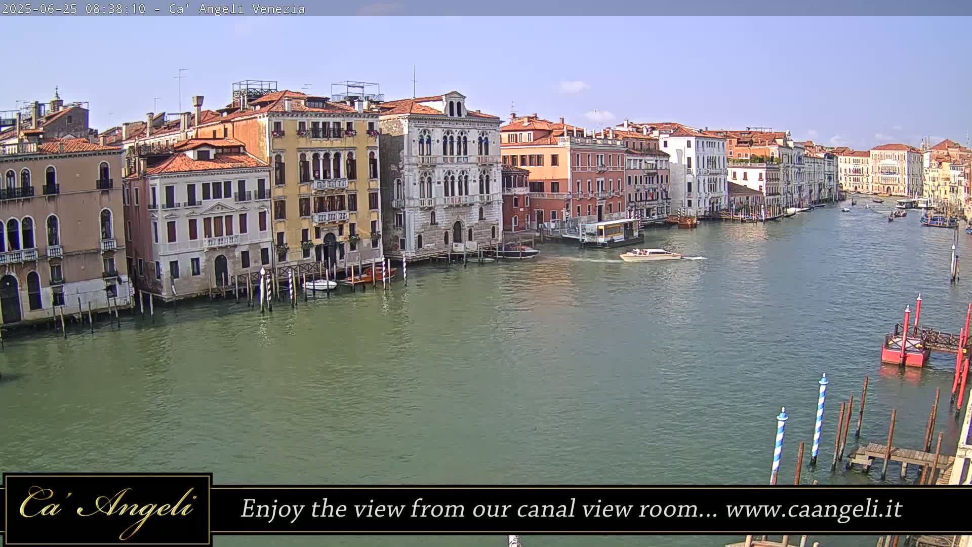 Grand Canal in Venezia Panaromic Live Cam - Venice, Veneto, Italy