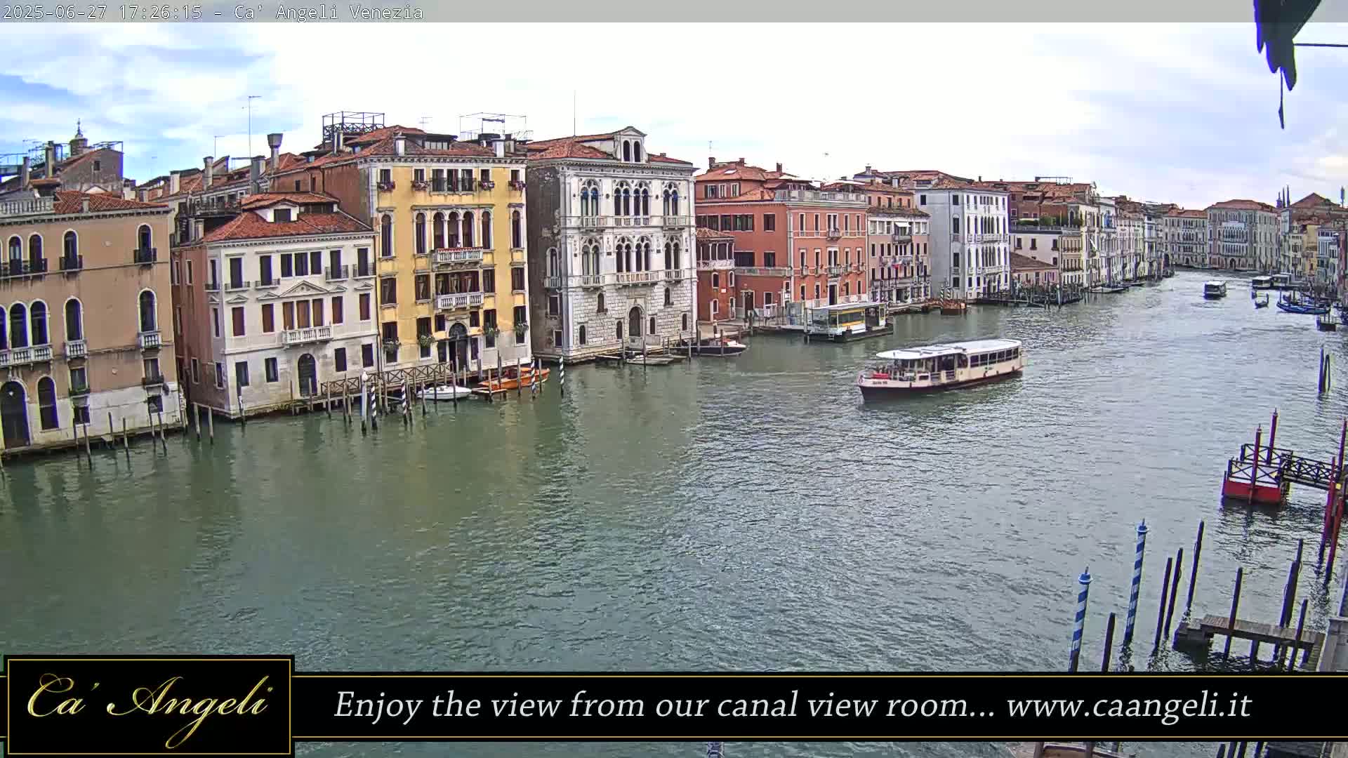 Grand Canal in Venezia Panaromic Live Cam - Venice, Veneto, Italy