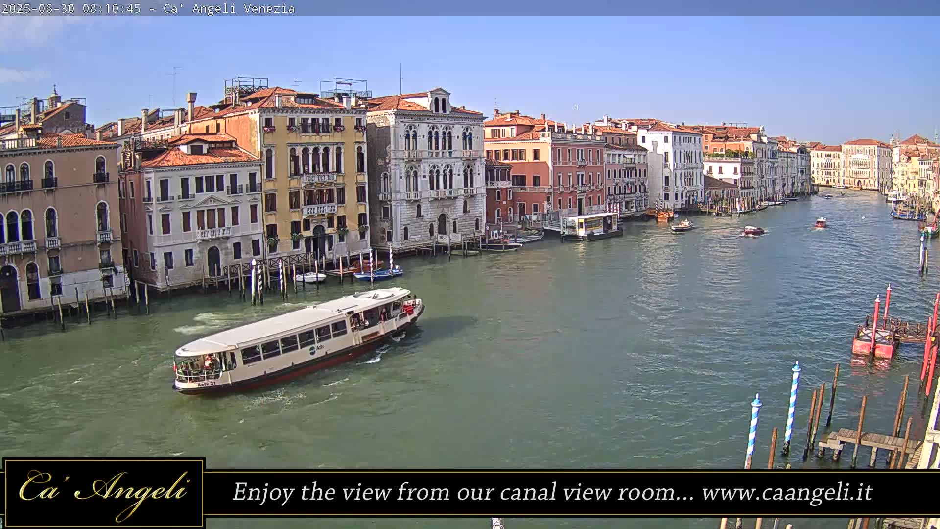 Grand Canal in Venezia Panaromic Live Cam - Venice, Veneto, Italy