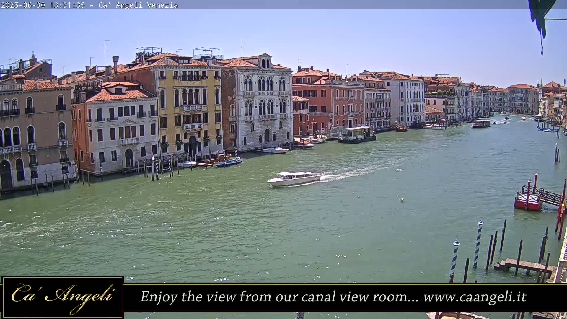 Grand Canal in Venezia Panaromic Live Cam - Venice, Veneto, Italy