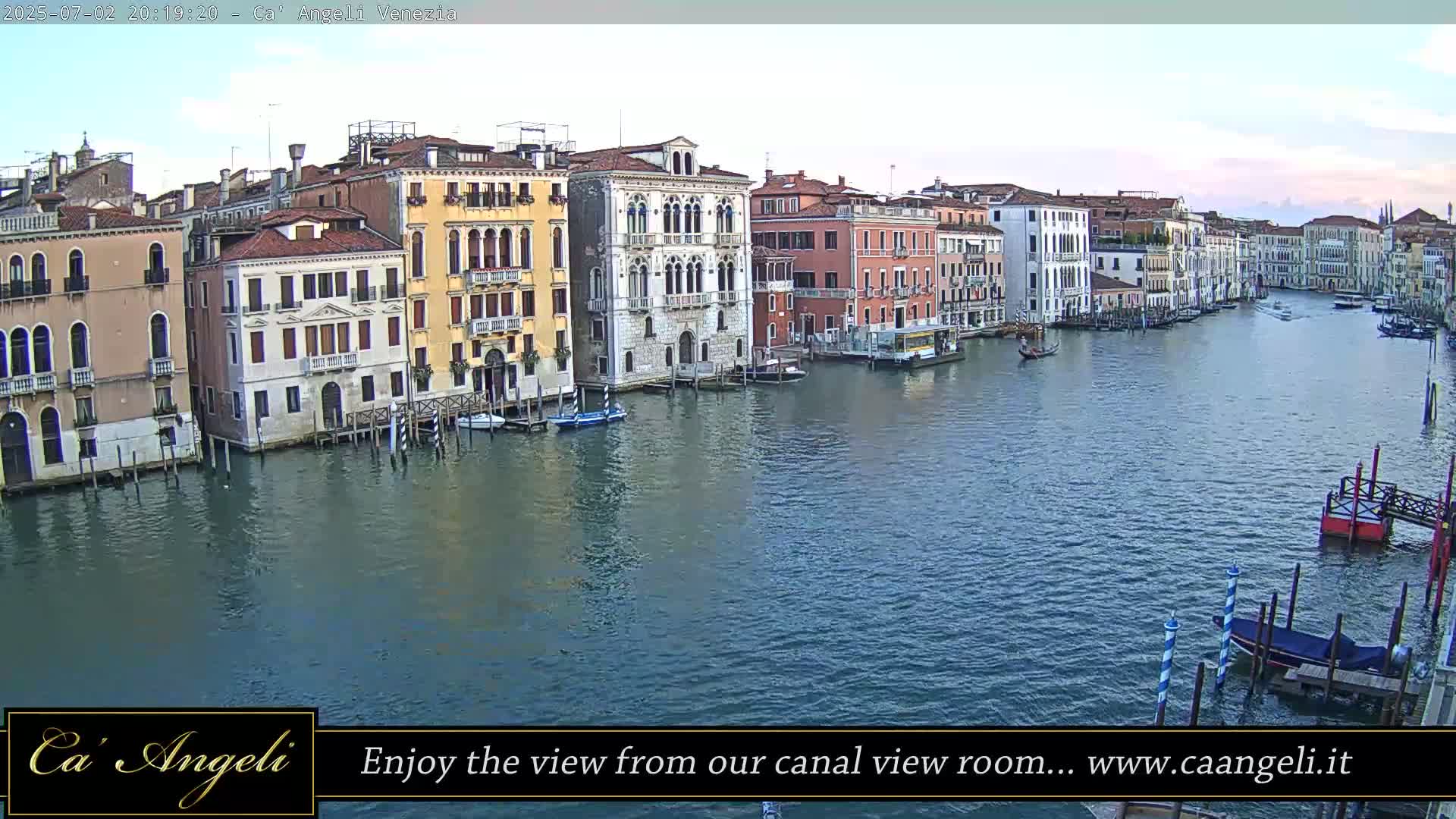 Grand Canal in Venezia Panaromic Live Cam - Venice, Veneto, Italy