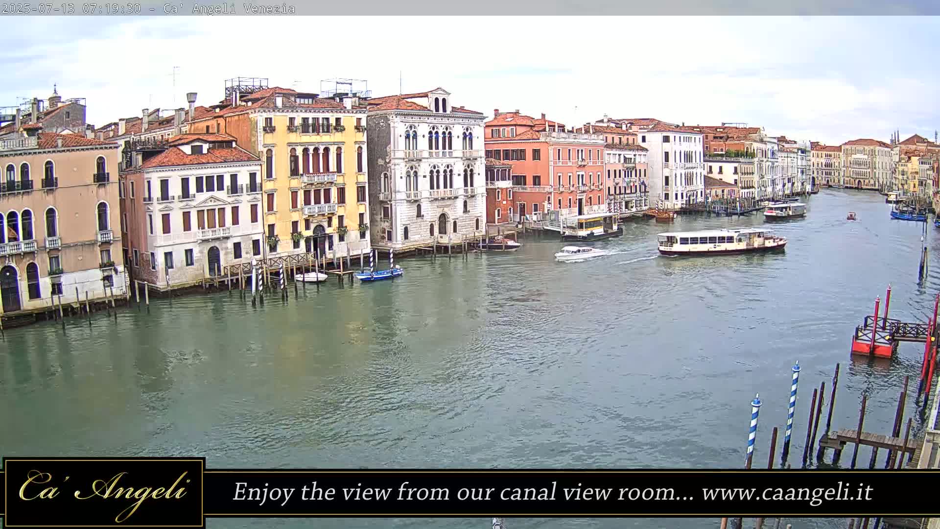 Grand Canal in Venezia Panaromic Live Cam - Venice, Veneto, Italy