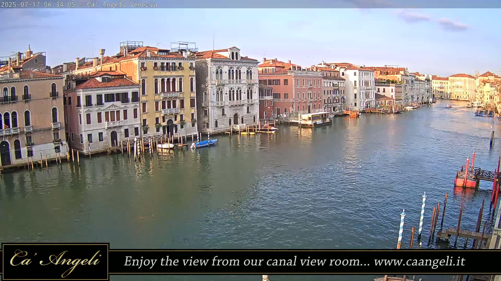 Grand Canal in Venezia Panaromic Live Cam - Venice, Veneto, Italy