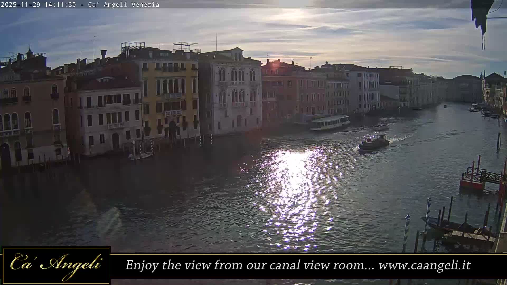 Grand Canal in Venezia Panaromic Live Cam - Venice, Veneto, Italy