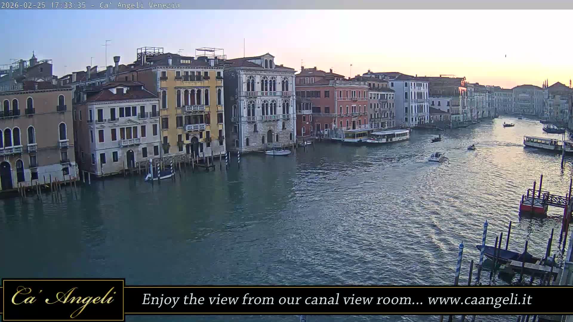 Grand Canal in Venezia Panaromic Live Cam - Venice, Veneto, Italy