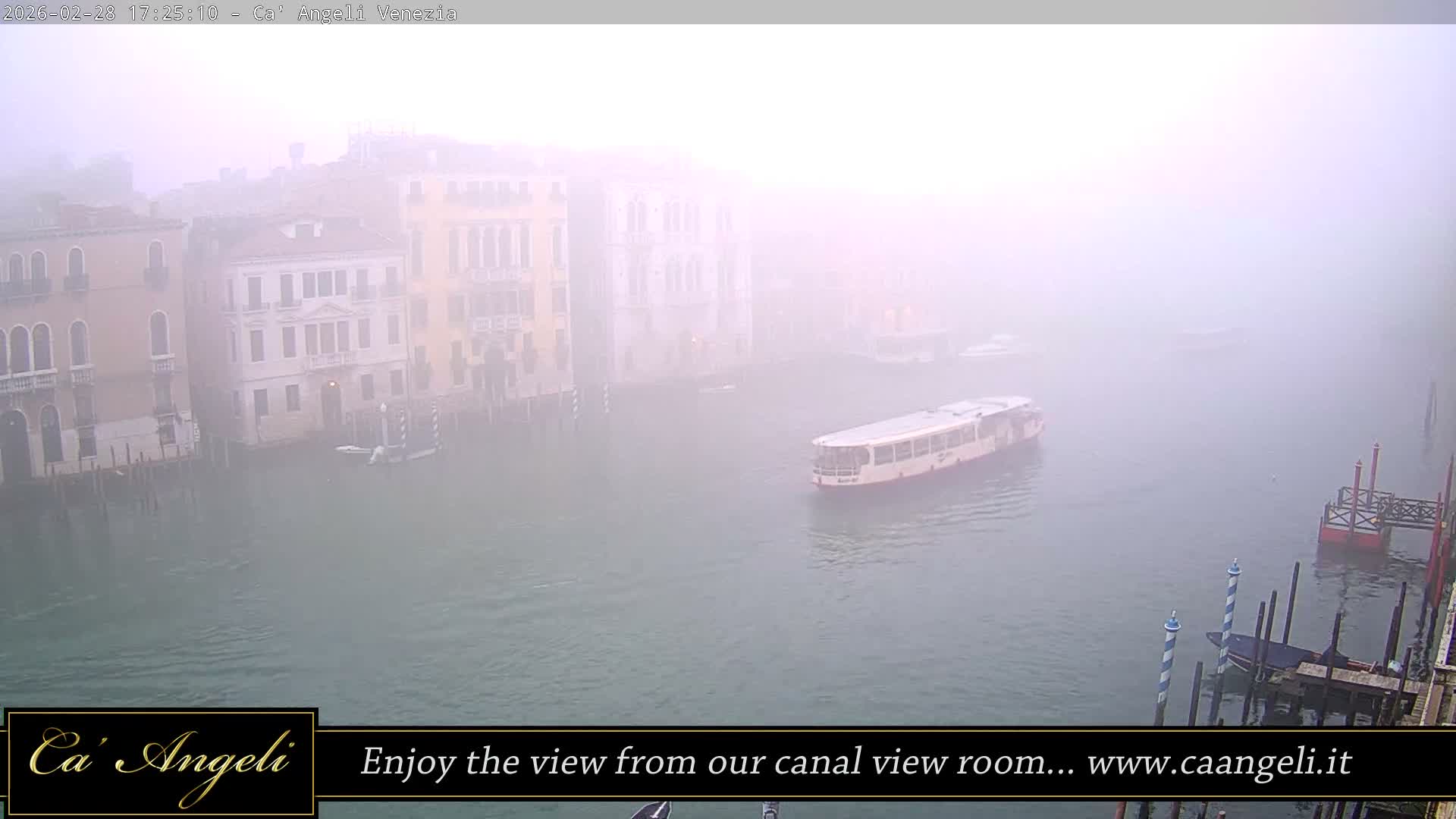 Grand Canal in Venezia Panaromic Live Cam - Venice, Veneto, Italy