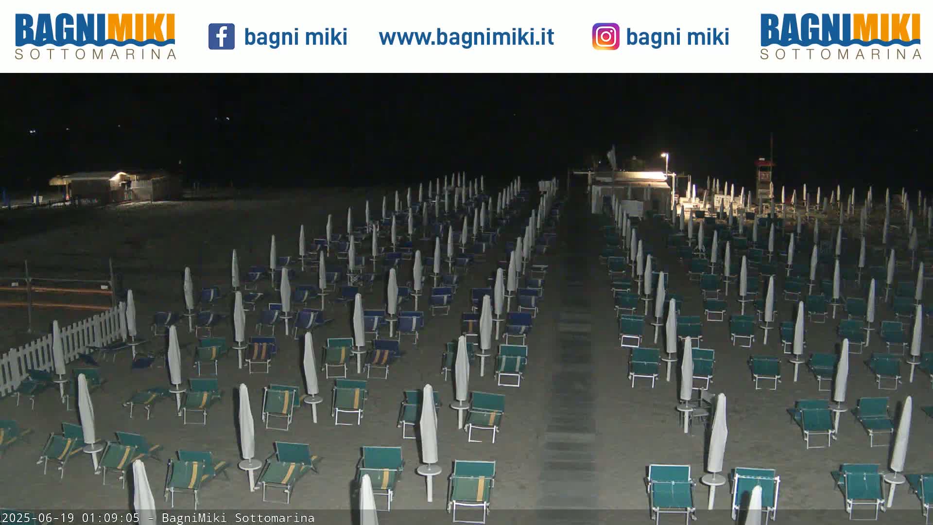 Venezia Sottomarina Miki Beach East View Live Cam - Venice, Veneto, Italy