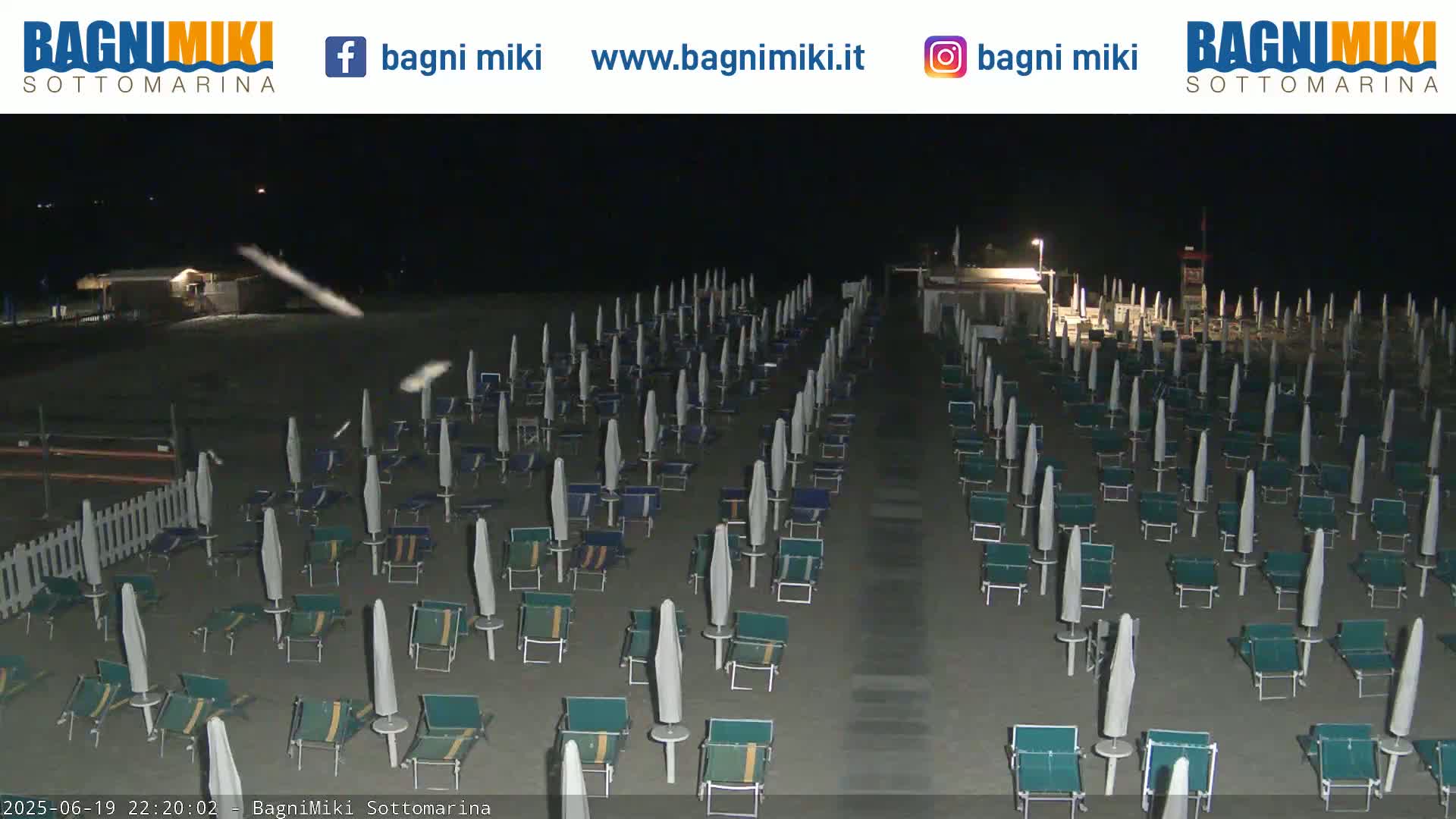 Venezia Sottomarina Miki Beach East View Live Cam - Venice, Veneto, Italy