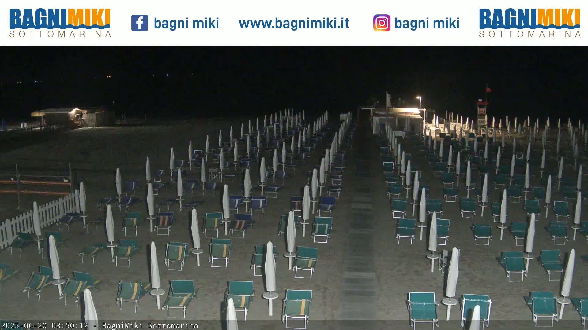 Venezia Sottomarina Miki Beach East View Live Cam - Venice, Veneto, Italy