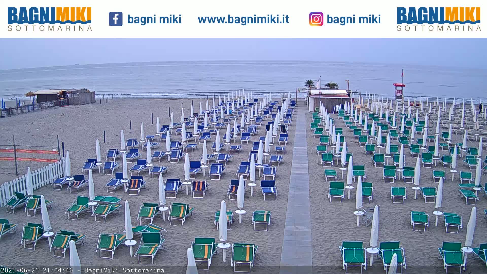Venezia Sottomarina Miki Beach East View Live Cam - Venice, Veneto, Italy
