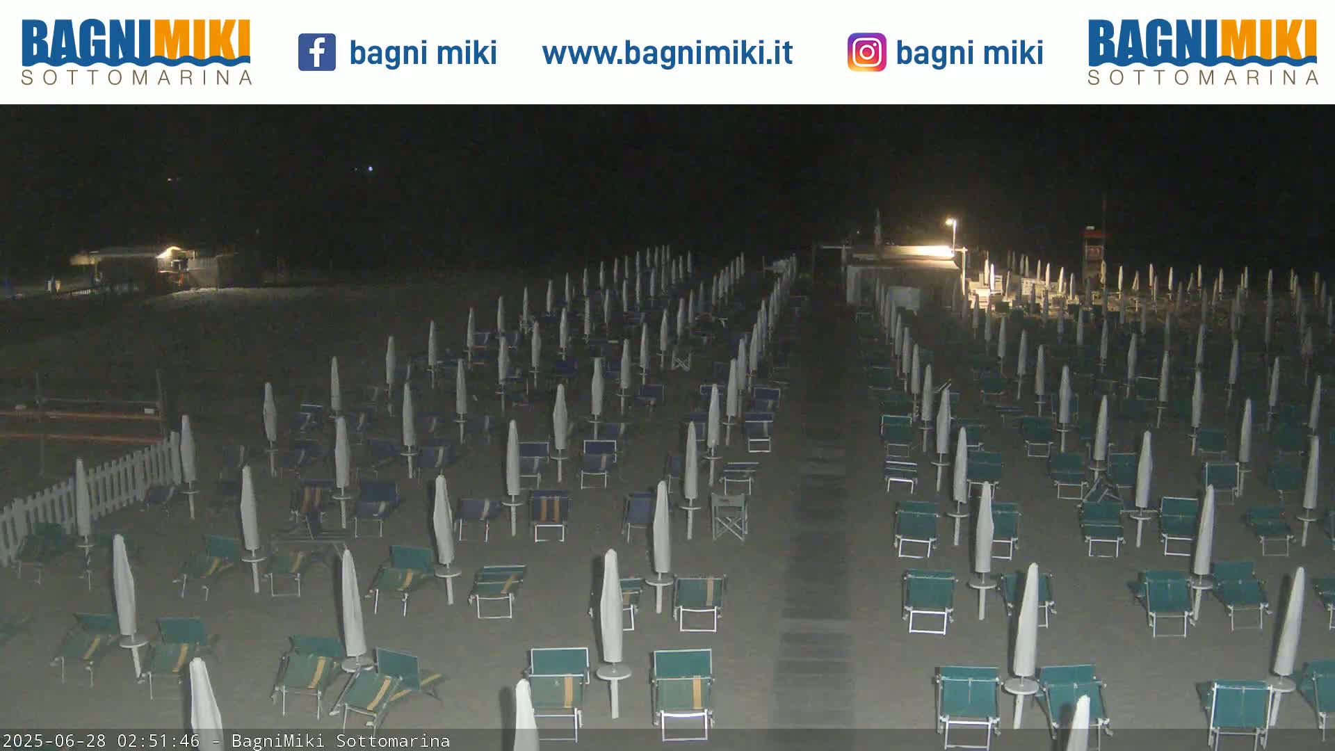 Venezia Sottomarina Miki Beach East View Live Cam - Venice, Veneto, Italy