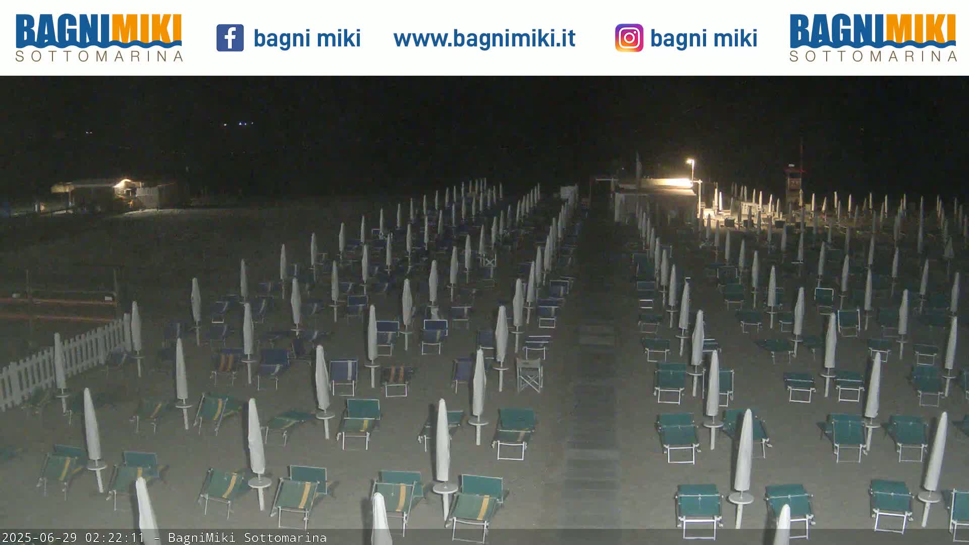 Venezia Sottomarina Miki Beach East View Live Cam - Venice, Veneto, Italy