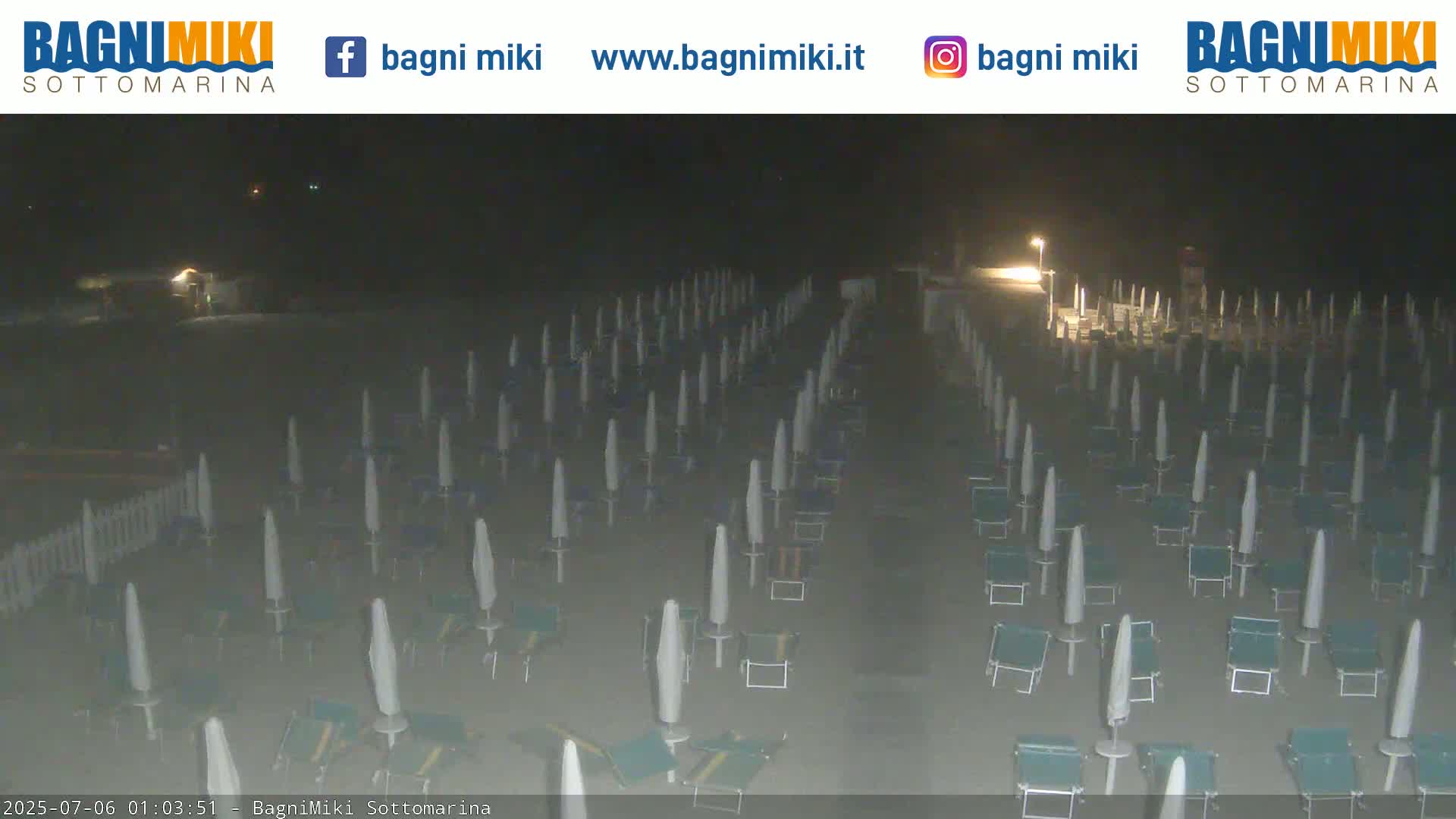 Venezia Sottomarina Miki Beach East View Live Cam - Venice, Veneto, Italy