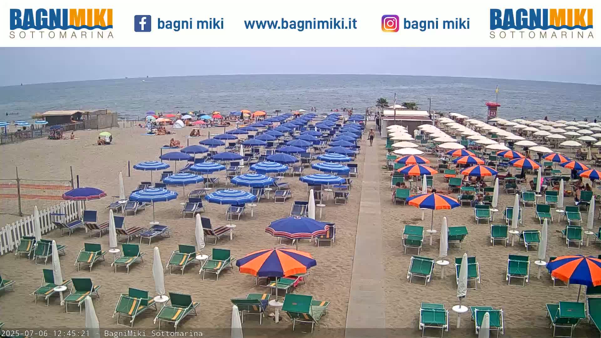 Venezia Sottomarina Miki Beach East View Live Cam - Venice, Veneto, Italy