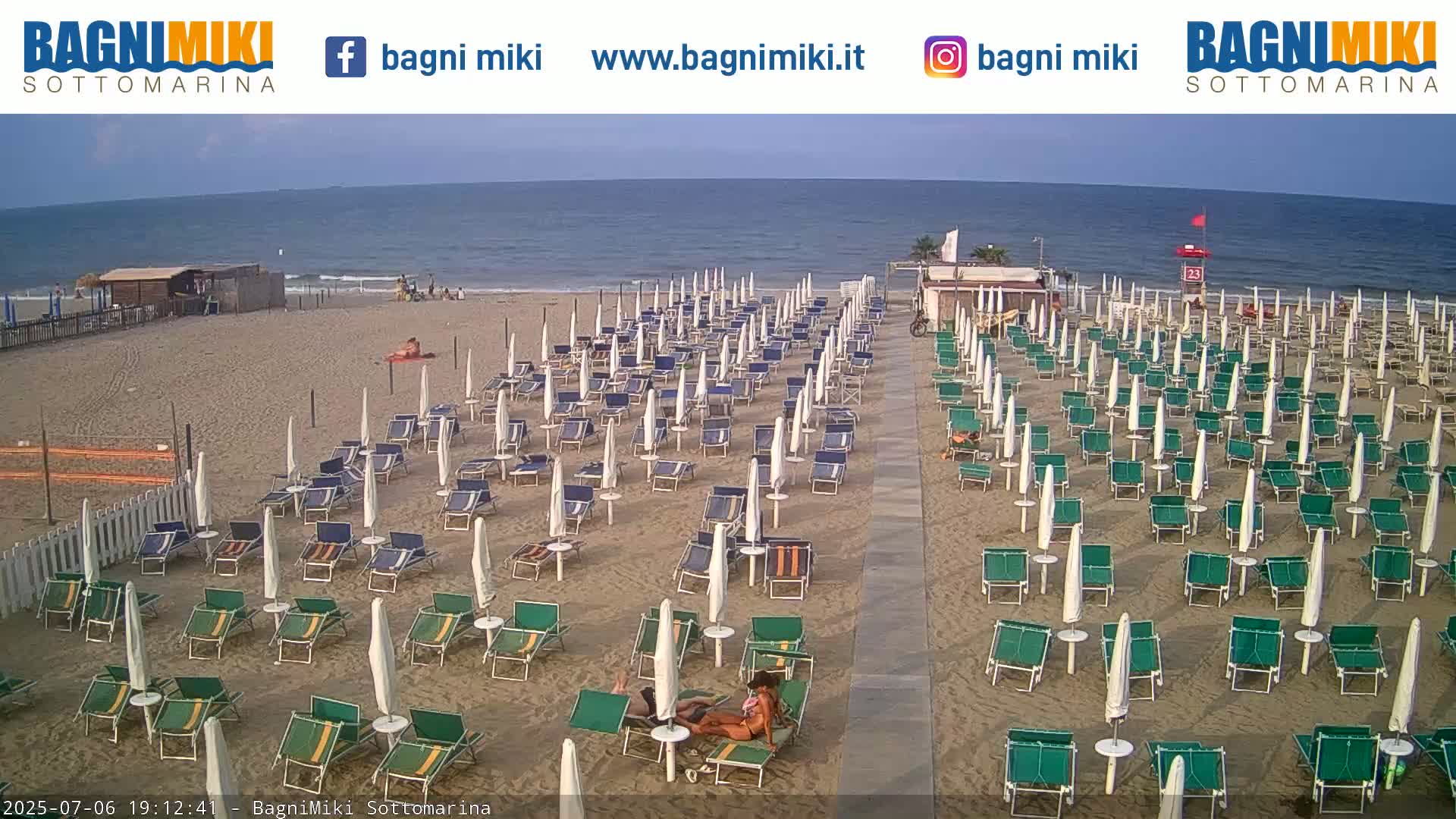 Venezia Sottomarina Miki Beach East View Live Cam - Venice, Veneto, Italy