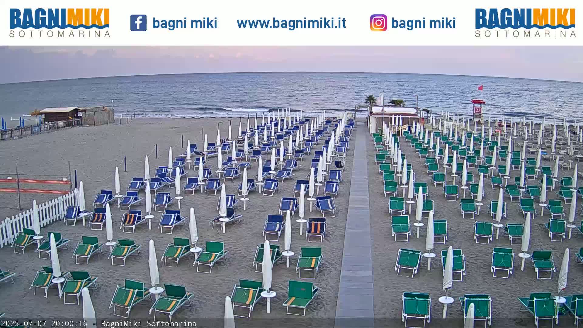 Venezia Sottomarina Miki Beach East View Live Cam - Venice, Veneto, Italy