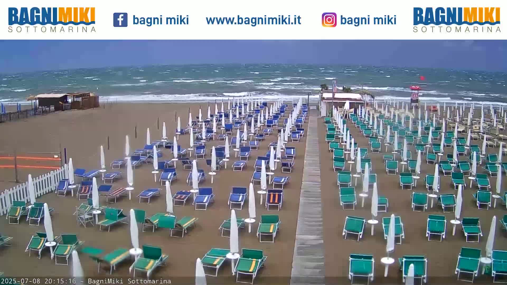 Venezia Sottomarina Miki Beach East View Live Cam - Venice, Veneto, Italy