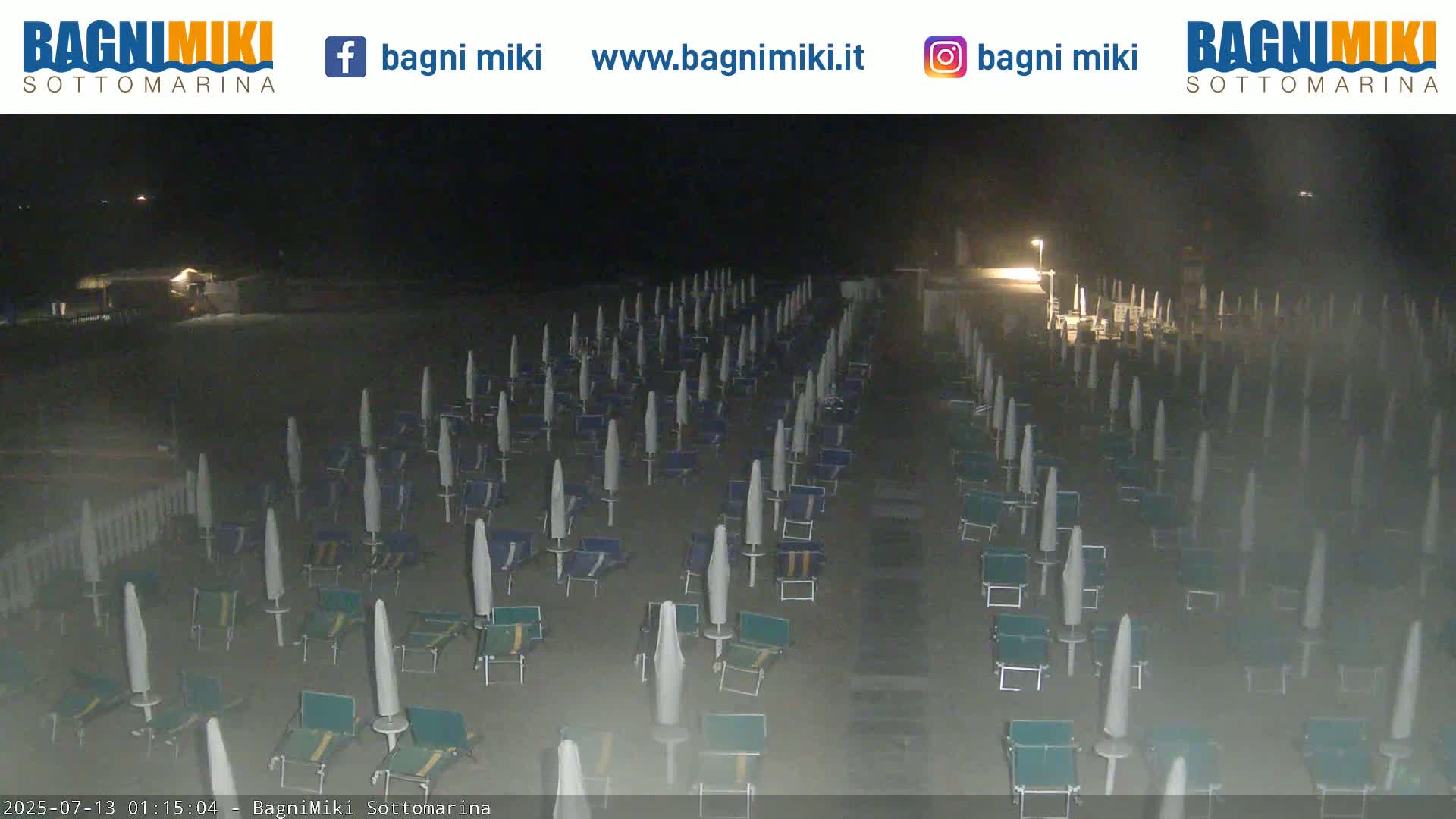 Venezia Sottomarina Miki Beach East View Live Cam - Venice, Veneto, Italy
