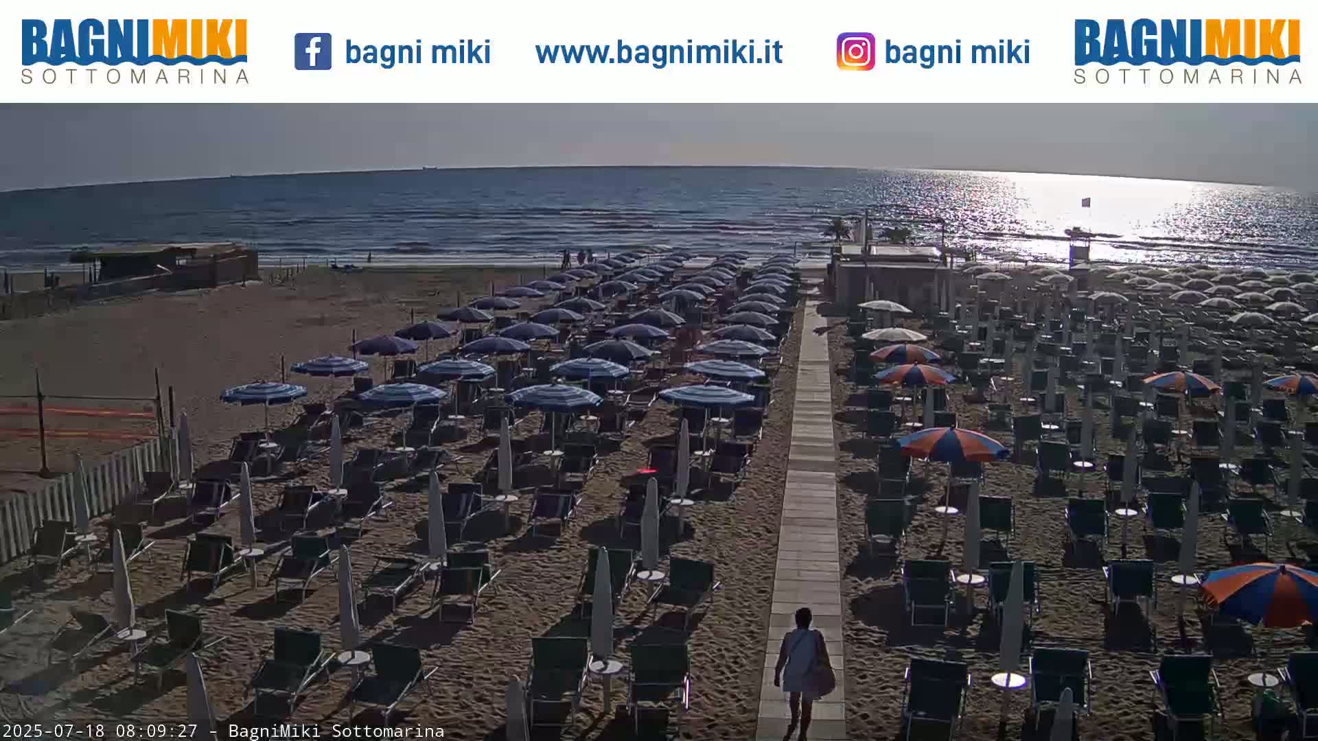 Venezia Sottomarina Miki Beach East View Live Cam - Venice, Veneto, Italy