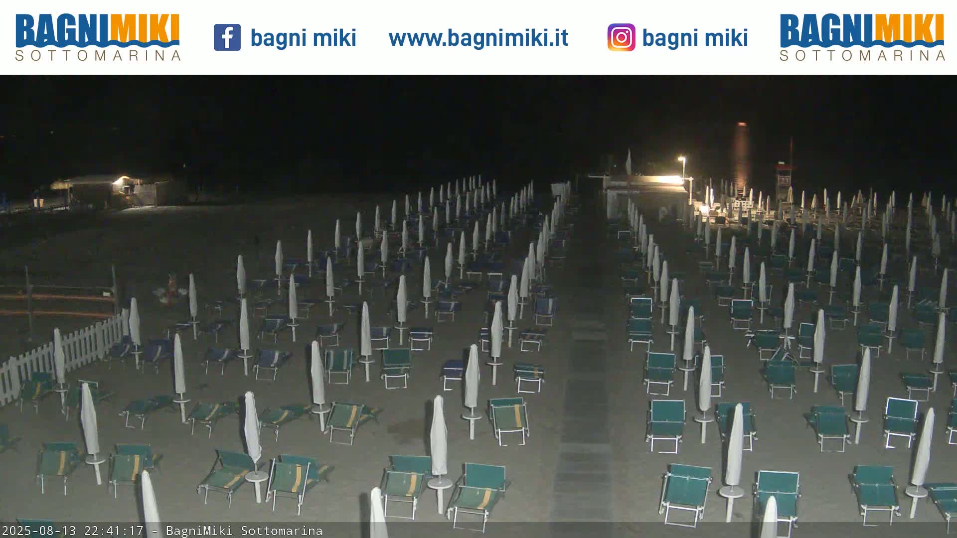 Venezia Sottomarina Miki Beach East View Live Cam - Venice, Veneto, Italy