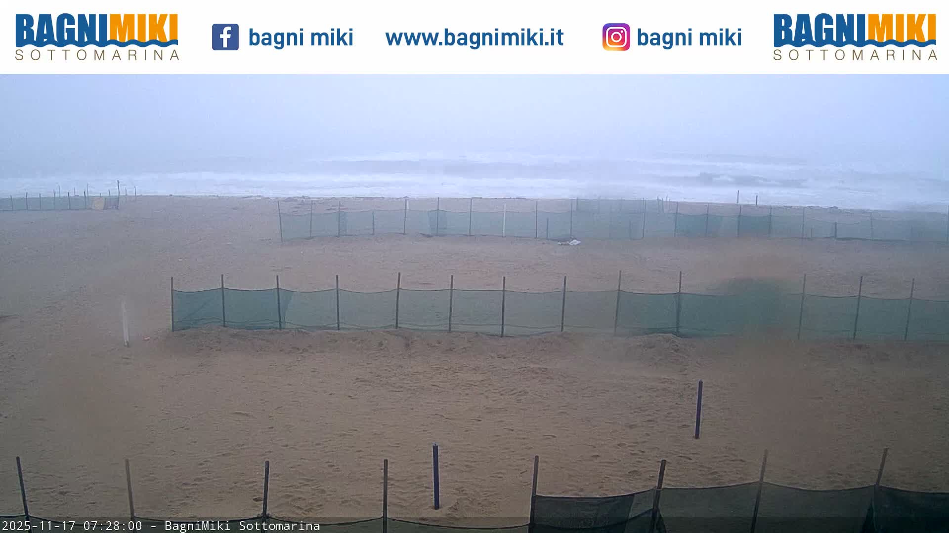 Venezia Sottomarina Miki Beach East View Live Cam - Venice, Veneto, Italy