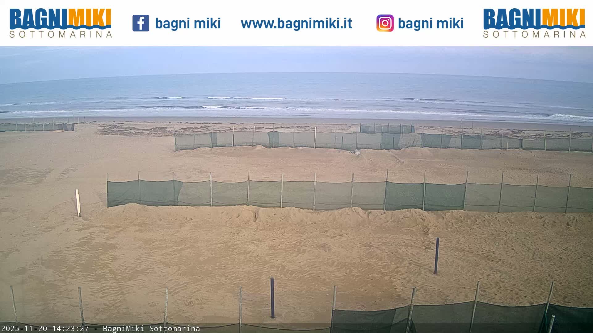 Venezia Sottomarina Miki Beach East View Live Cam - Venice, Veneto, Italy