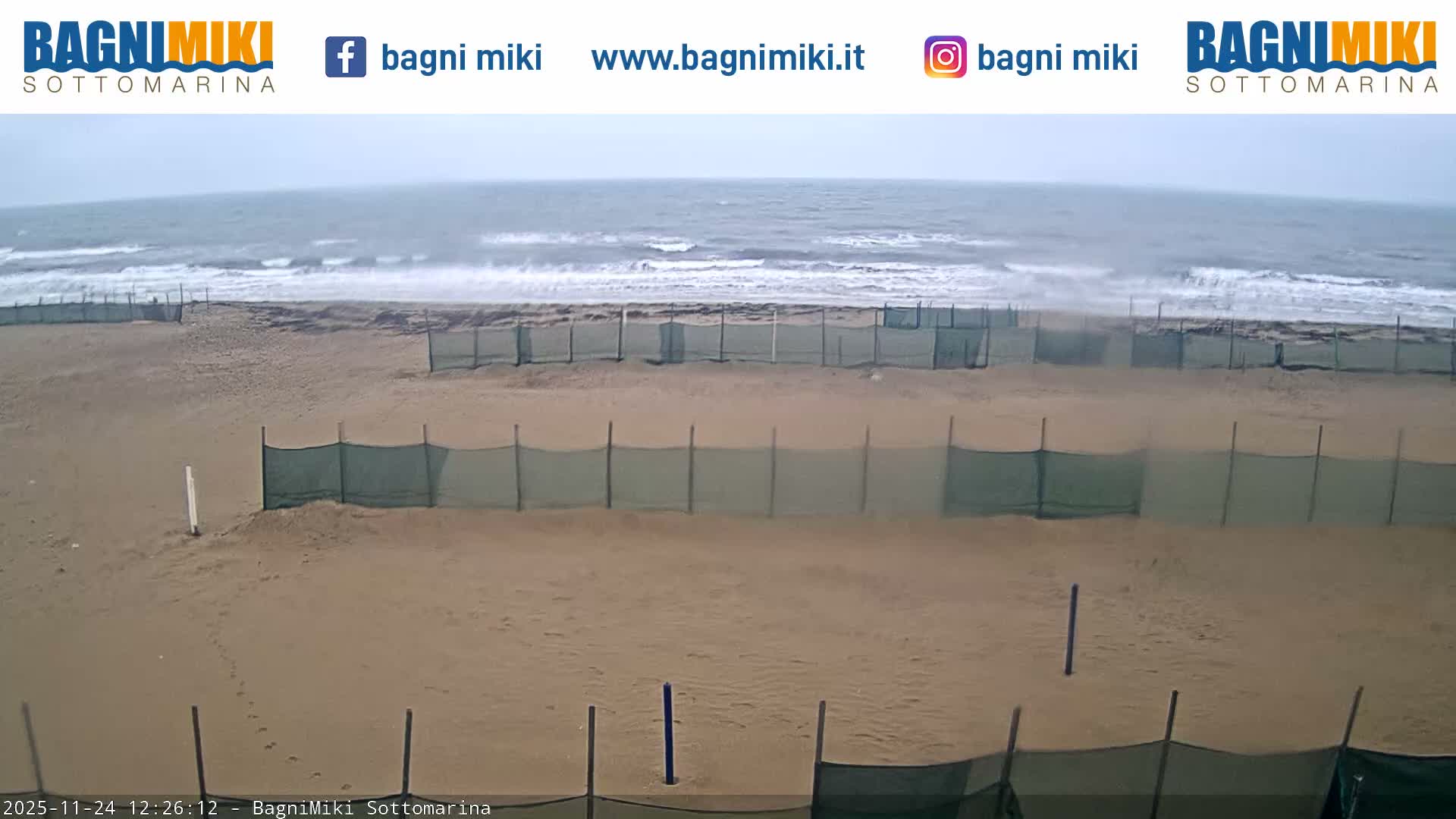 Venezia Sottomarina Miki Beach East View Live Cam - Venice, Veneto, Italy