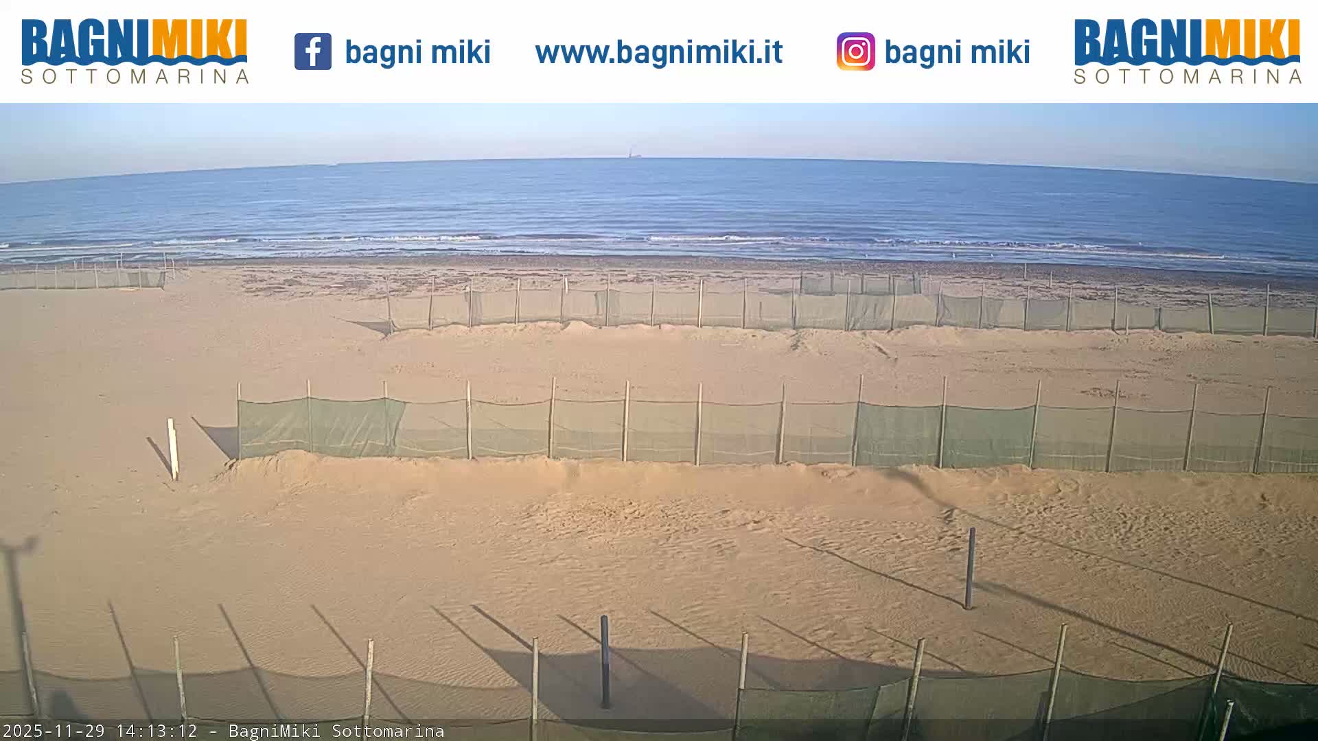 Venezia Sottomarina Miki Beach East View Live Cam - Venice, Veneto, Italy